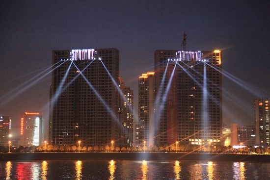水晶澜轩夜景.jpg
